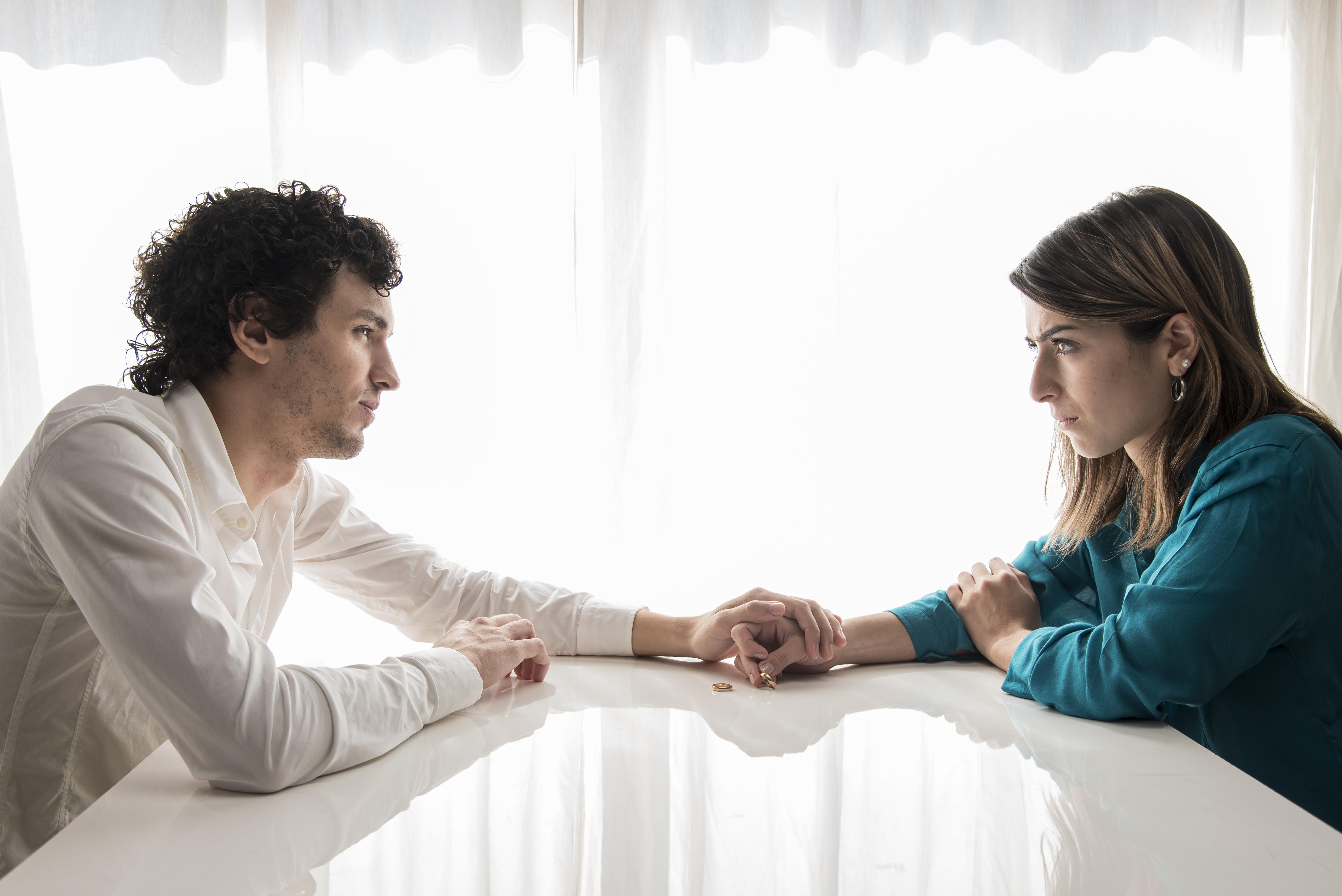 Navigating Relationship Issues: Building Healthier Connections